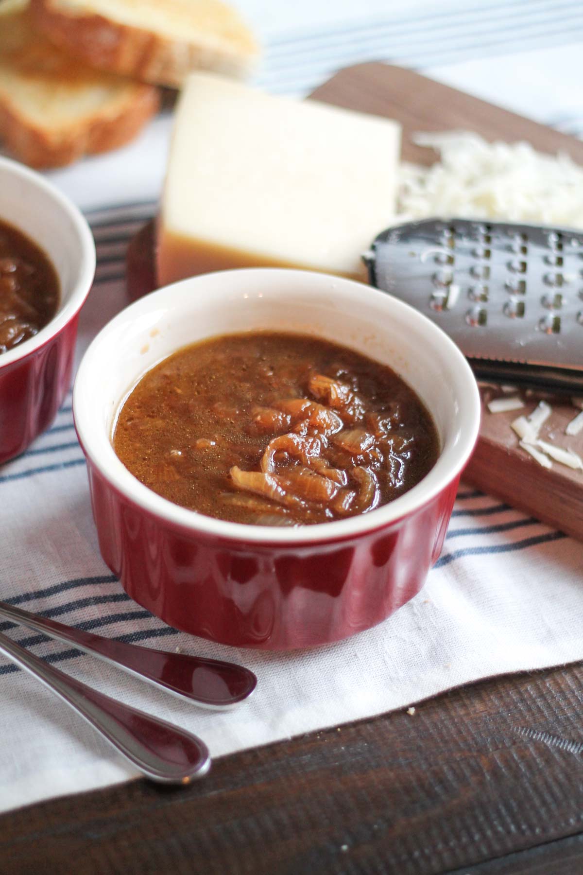 french-onion-soup-with-beer-2