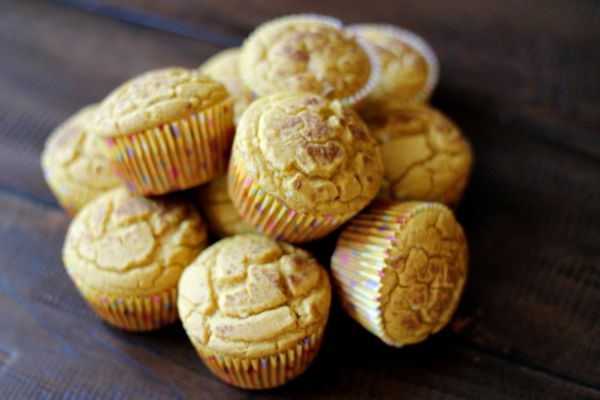 Pumpkin Pie Muffins and a Giveaway