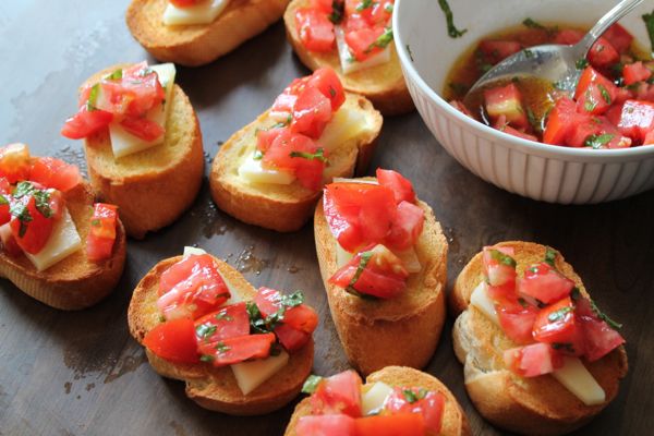 Tomato Montaditos with Olive Oils from Spain