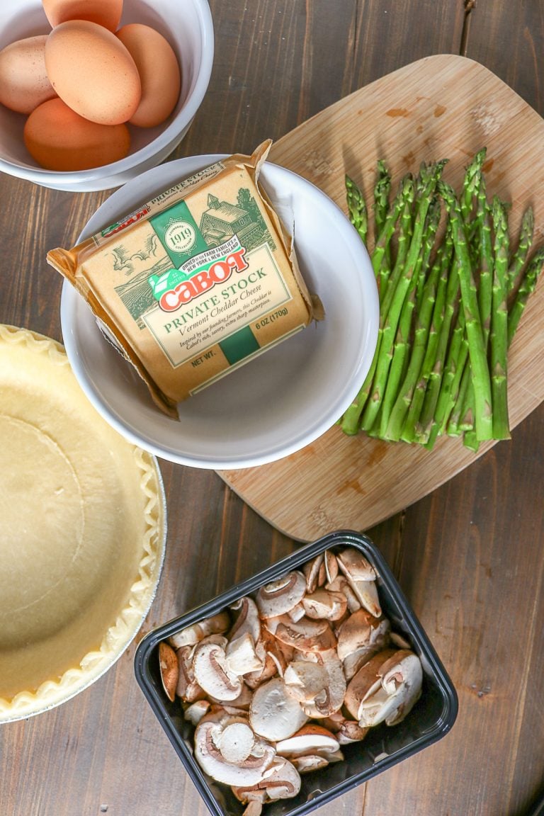 Easy Quiche Recipe with Asparagus, Mushrooms and Cheddar thekittchen