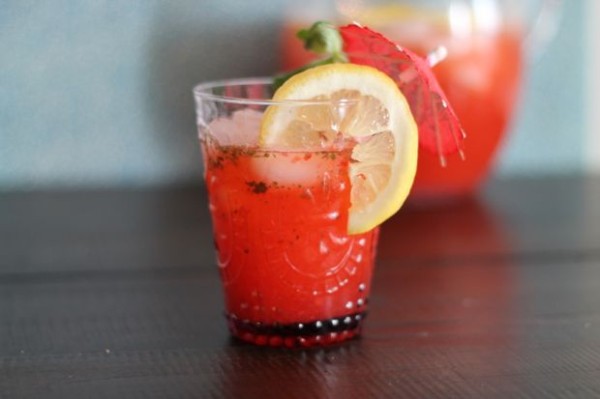 Strawberry-Mint-Lemonade-600x399