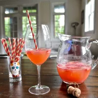 Strawberry Peach Sparkling Rosé Sangria