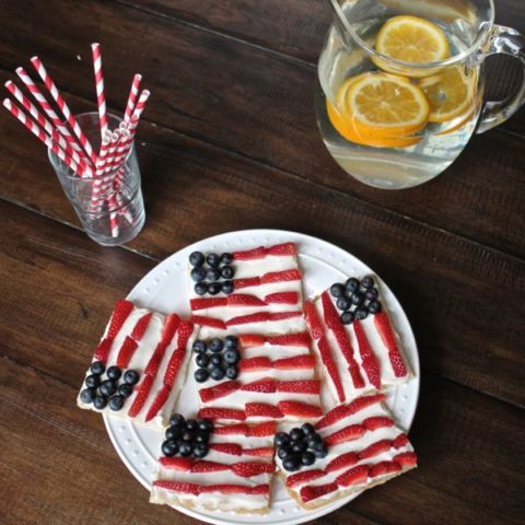 American Flag Cookie Pizzas