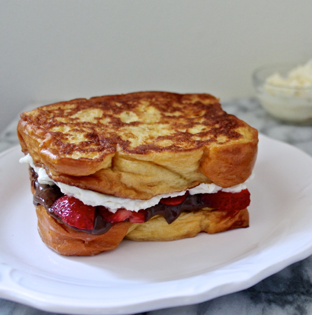 Strawberry Nutella Cheesecake French Toast Grilled Cheese