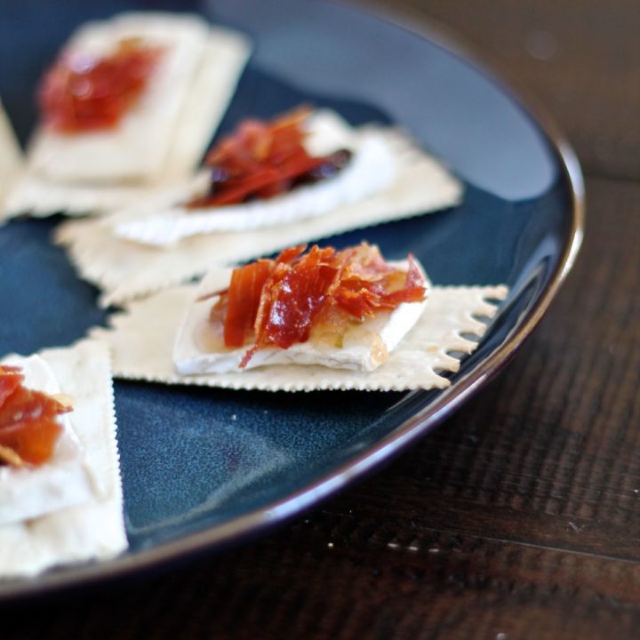 Brie, Jam, and Crispy Prosciutto on Crackers