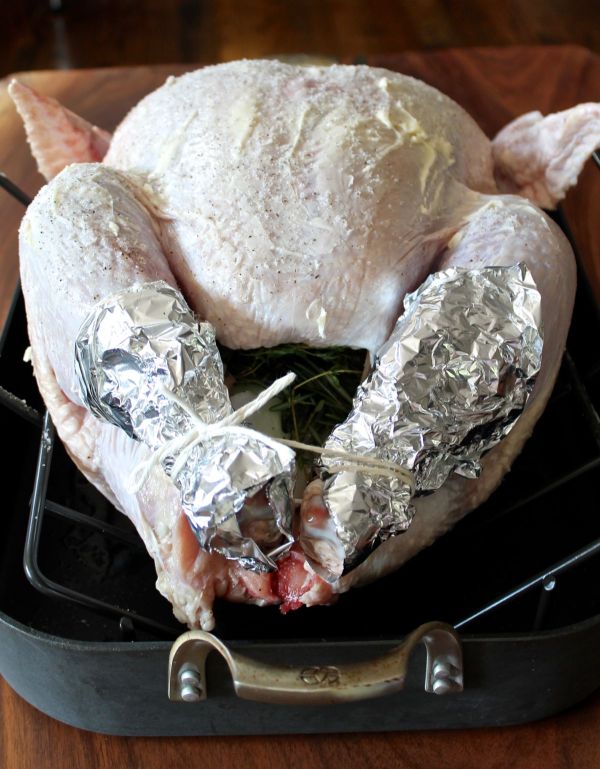 Preparing Thanksgiving Turkey