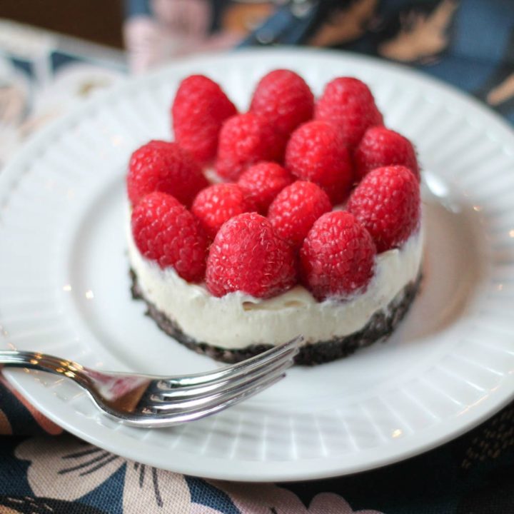 No Bake Vanilla Raspberry Cheesecake Recipe