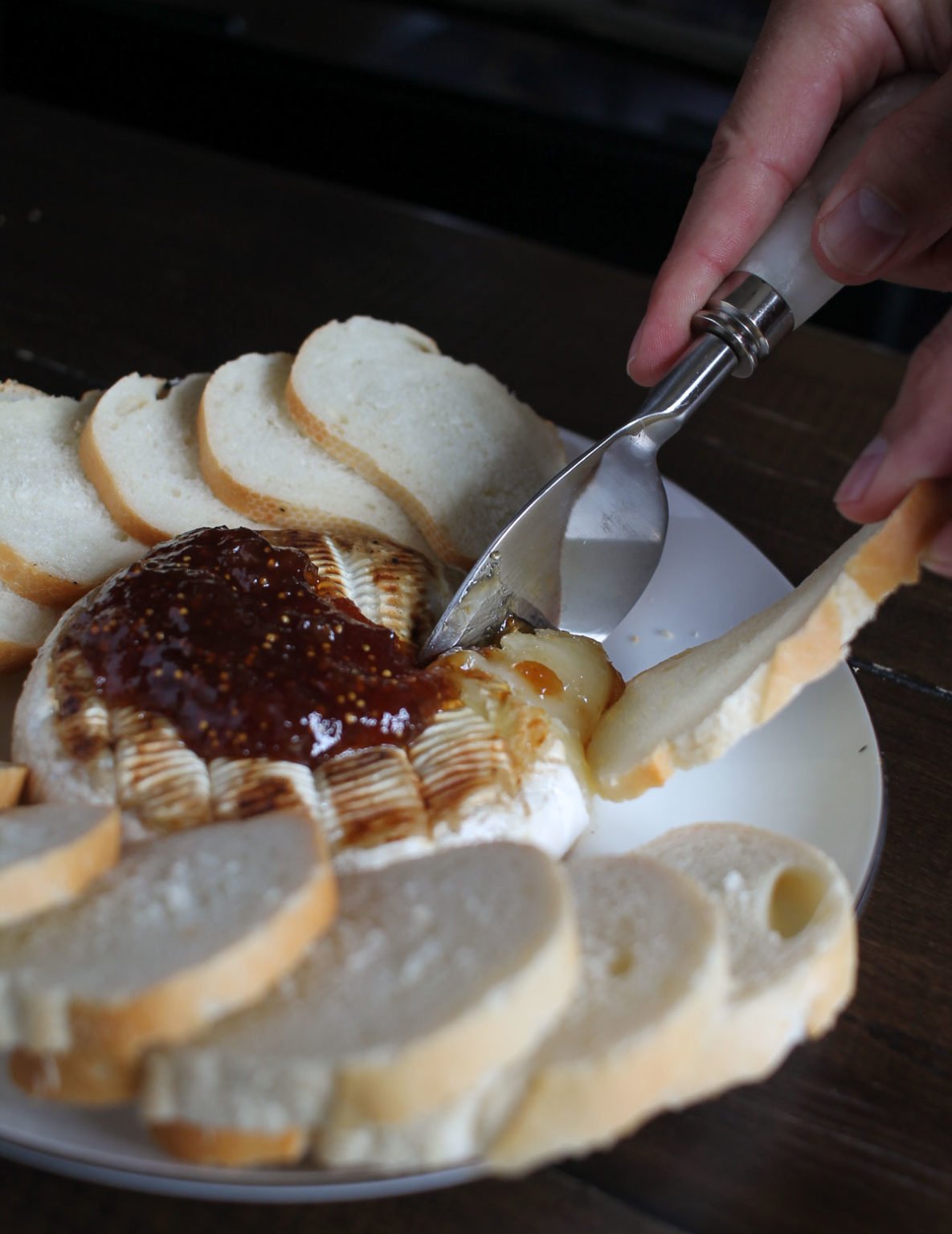 Grilled Brie thekittchen