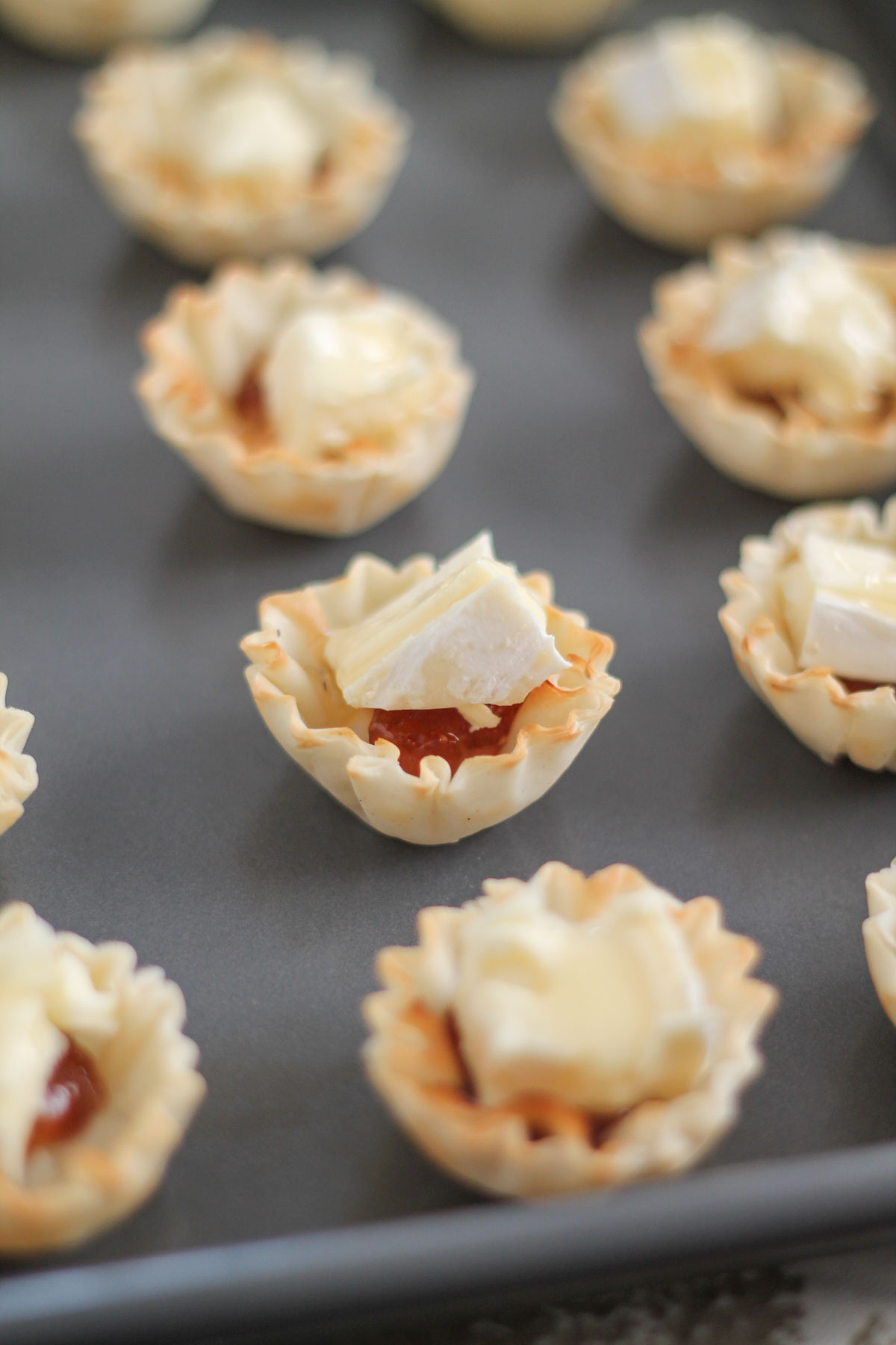 honey-fig-and-brie-phyllo-cups