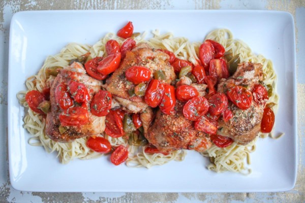 roasted-tomato-and-white-wine-chicken-thighs-3