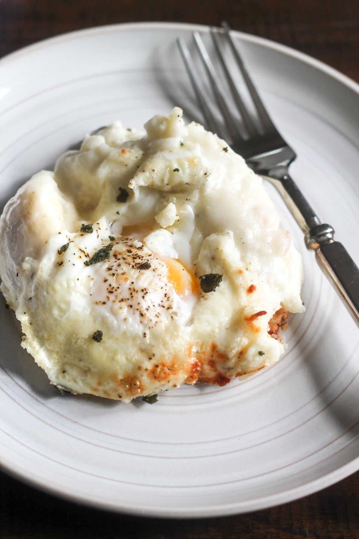 eggs-baked-in-mashed-potatoes-4