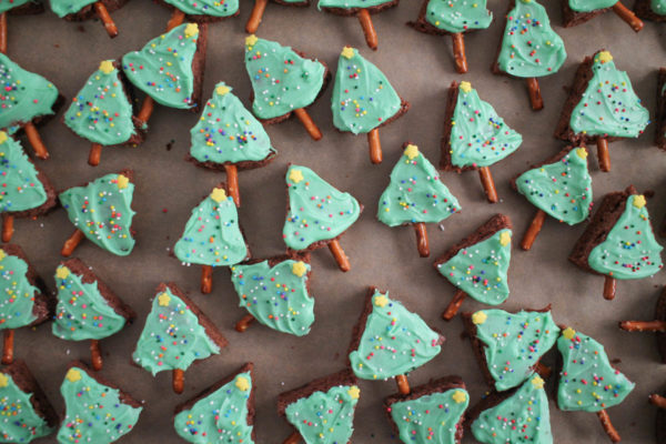 christmas-tree-brownie-bites-4