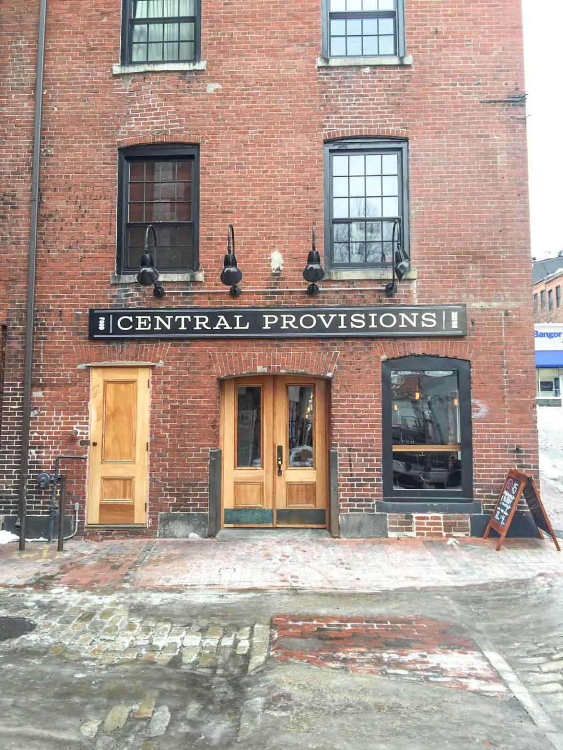 Where to Eat in Maine Written by a Mainer Best Restaurants in Maine