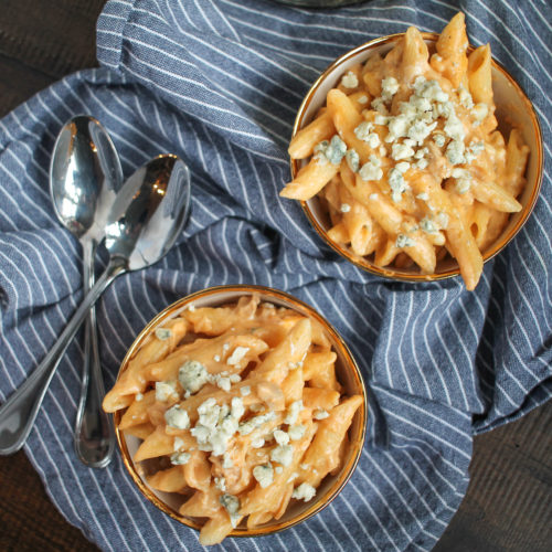 Buffalo Chicken Macaroni and Cheese - thekittchen