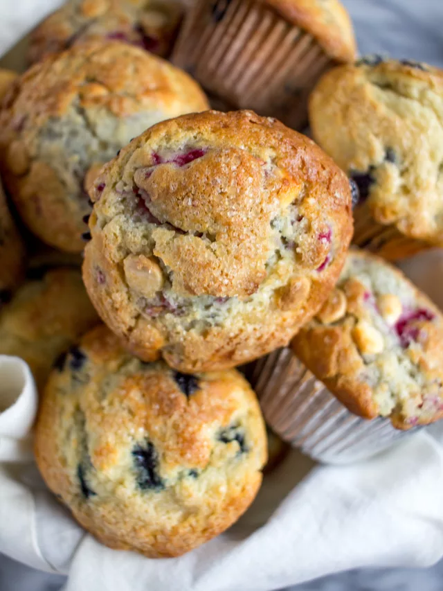 How to Make Bakery Style Muffins