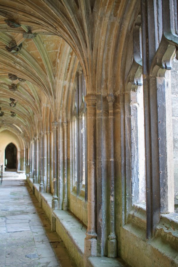 Harry Potter Filming Locations - Lacock Abbey