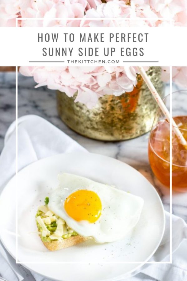 How to Make Sunny Side Up Eggs - Step by step instructions to master this classic breakfast food!