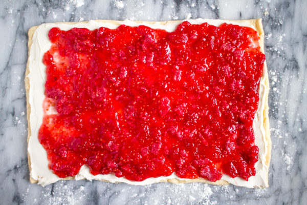 The easiest recipe for Raspberry Cream Cheese Danish