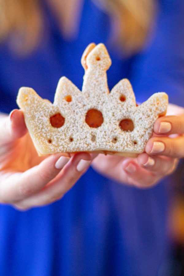 How to make Crown Cookies