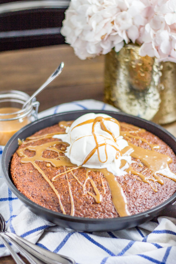 Easy Sticky Toffee Pudding Skillet Recipe