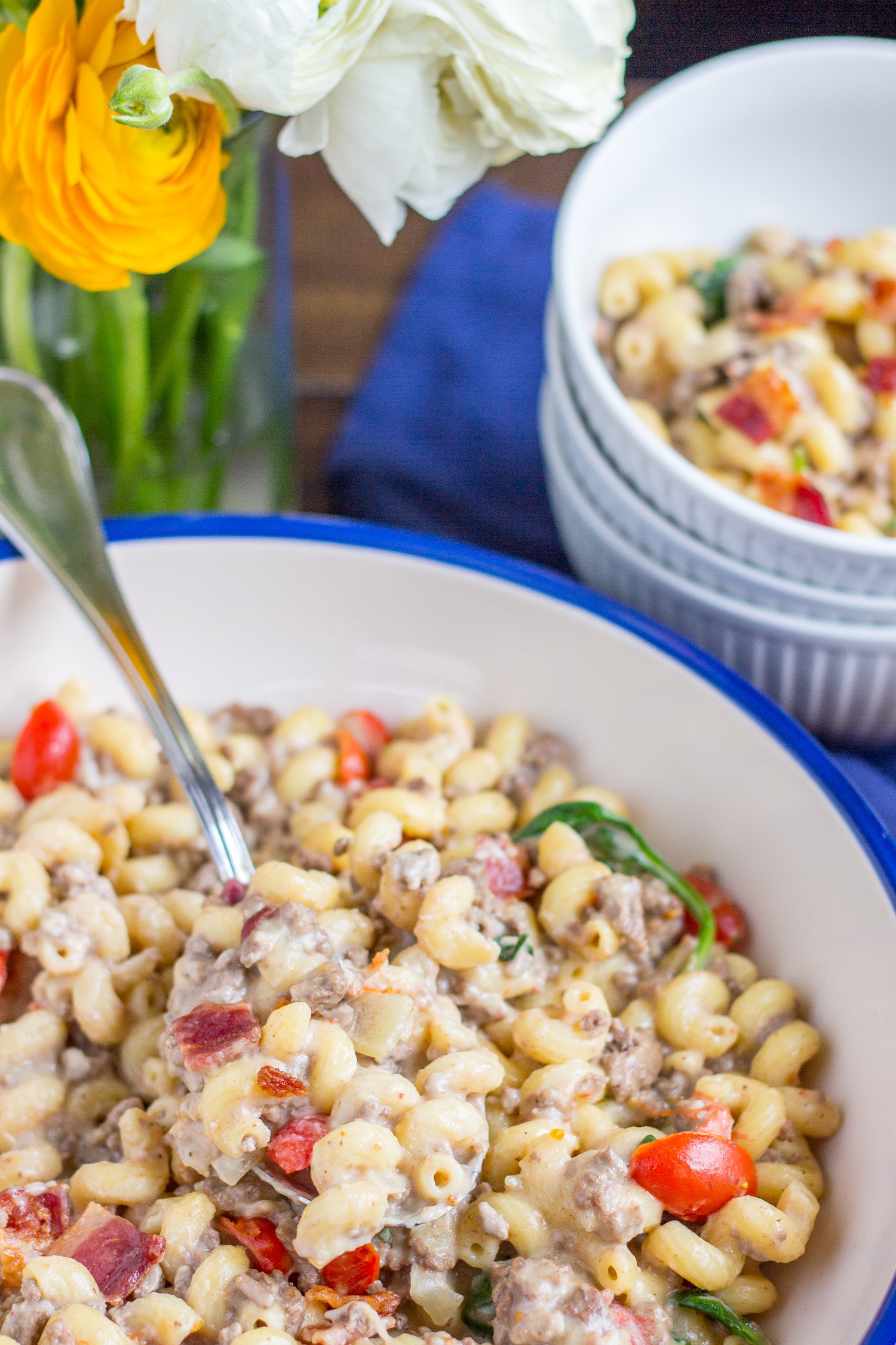Bacon Cheeseburger Macaroni and Cheese A Fun 30 Minute Mac & Cheese