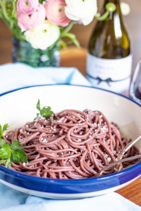 Cacio e Pepe is one of my favorite pastas, and I decided to give it a modern twist to create Red Wine Cacio e Pepe. Instead of cooking the pasta in water, I cooked the pasta in red wine. 