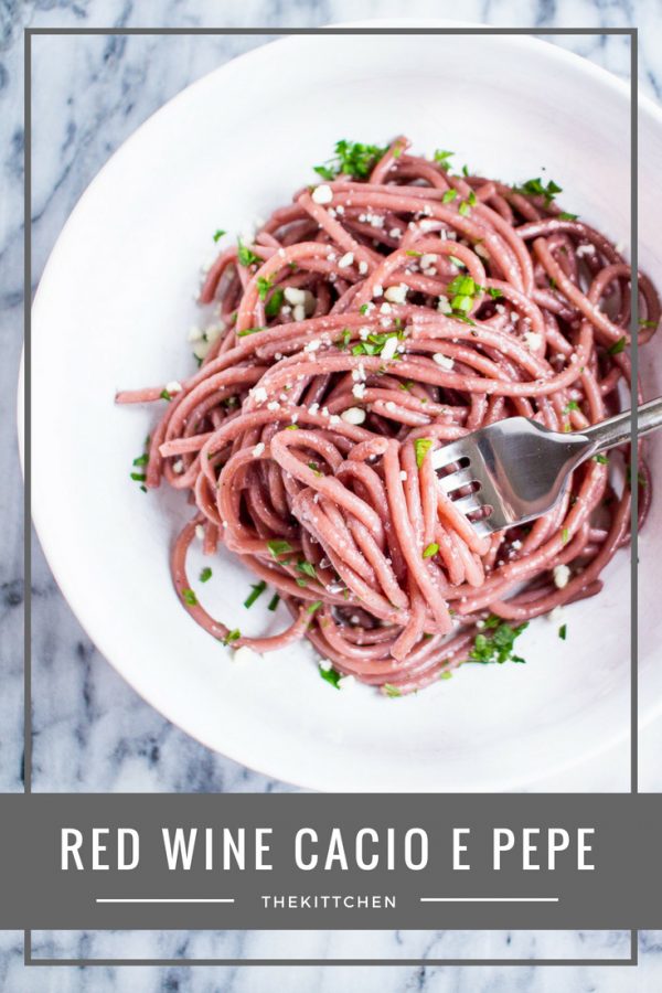 Red Wine Cacio e Pepe - the classic Italian pasta dish gets even better when you cook the pasta in red wine.