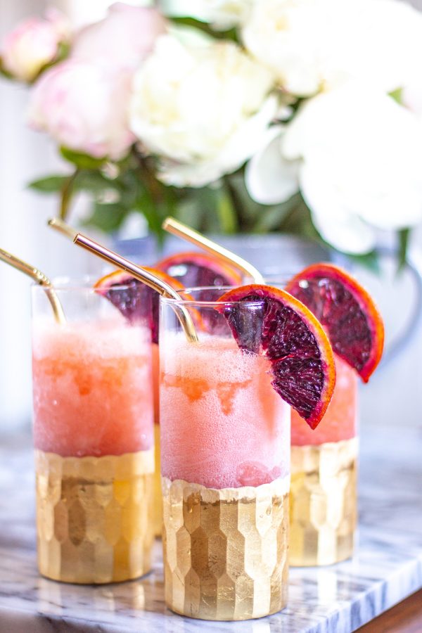 Negroni Slushies | Learn how to make a Negroni Slushy and impress your friends with a frosty boozy summertime treat!