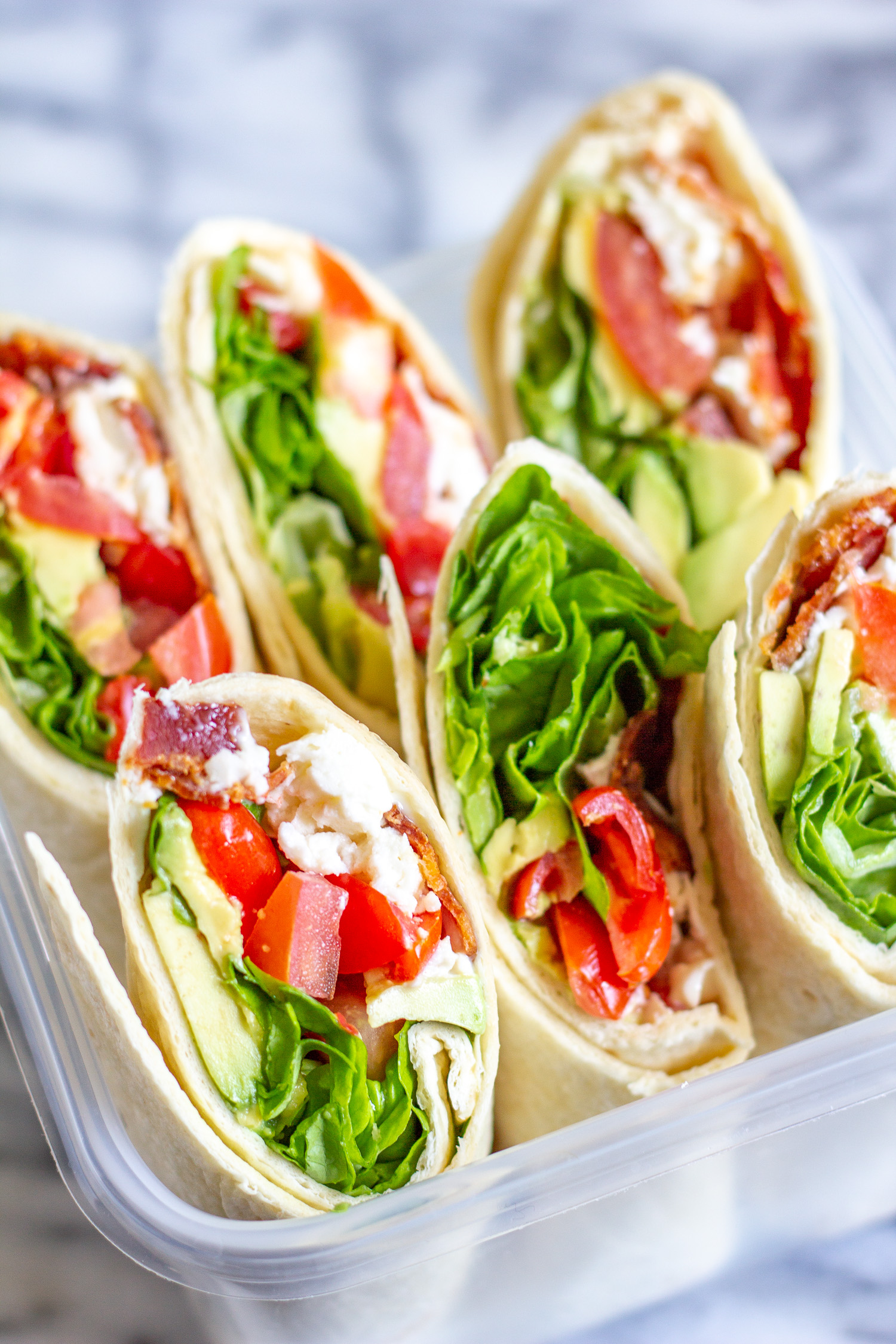 BLT Wraps with Avocado and Mozzarella - thekittchen