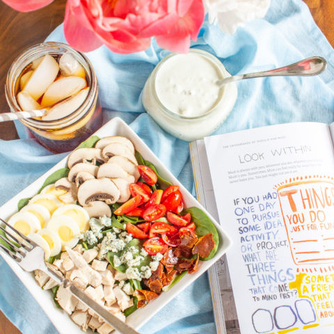 The Best Spinach Salad - thekittchen
