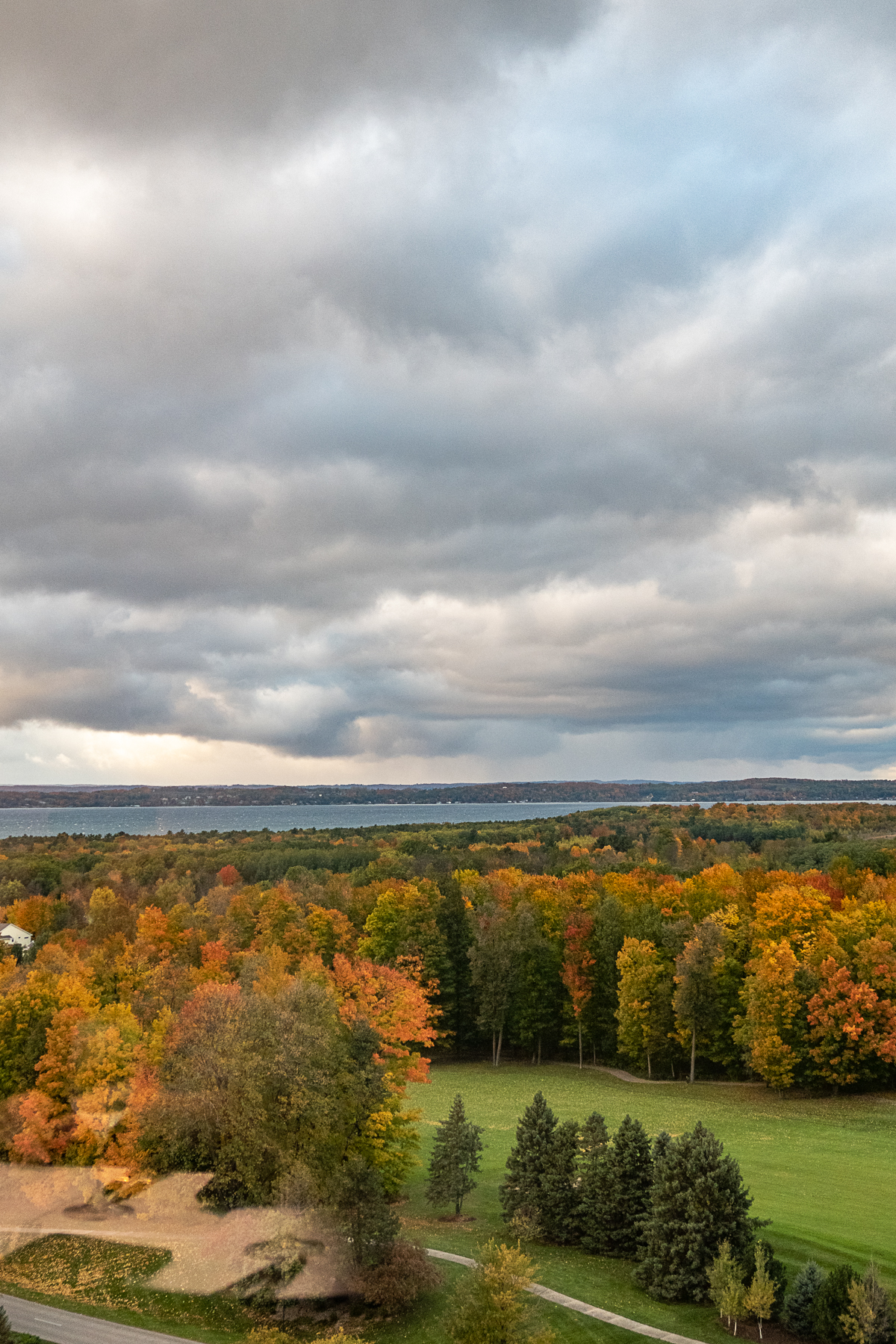Reasons to Visit Traverse City in the Fall thekittchen