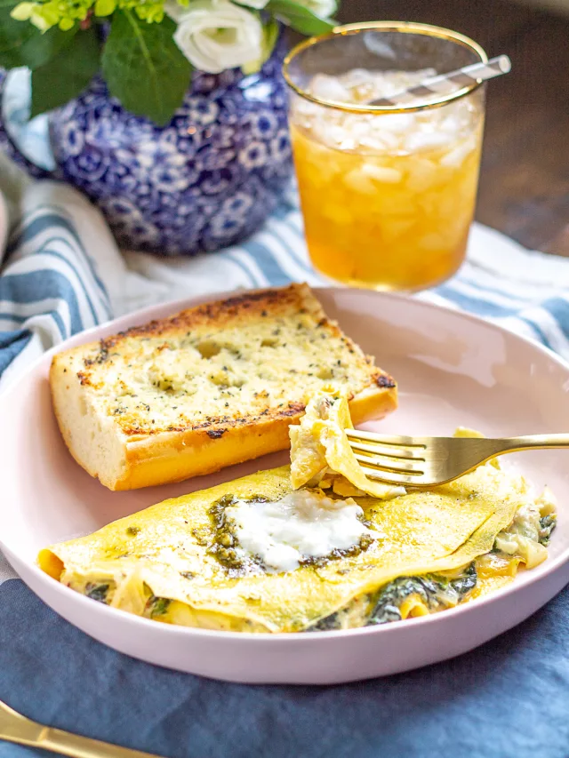 Spinach Artichoke Omelettes Story