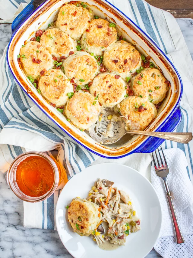 Chicken and Biscuit Casserole