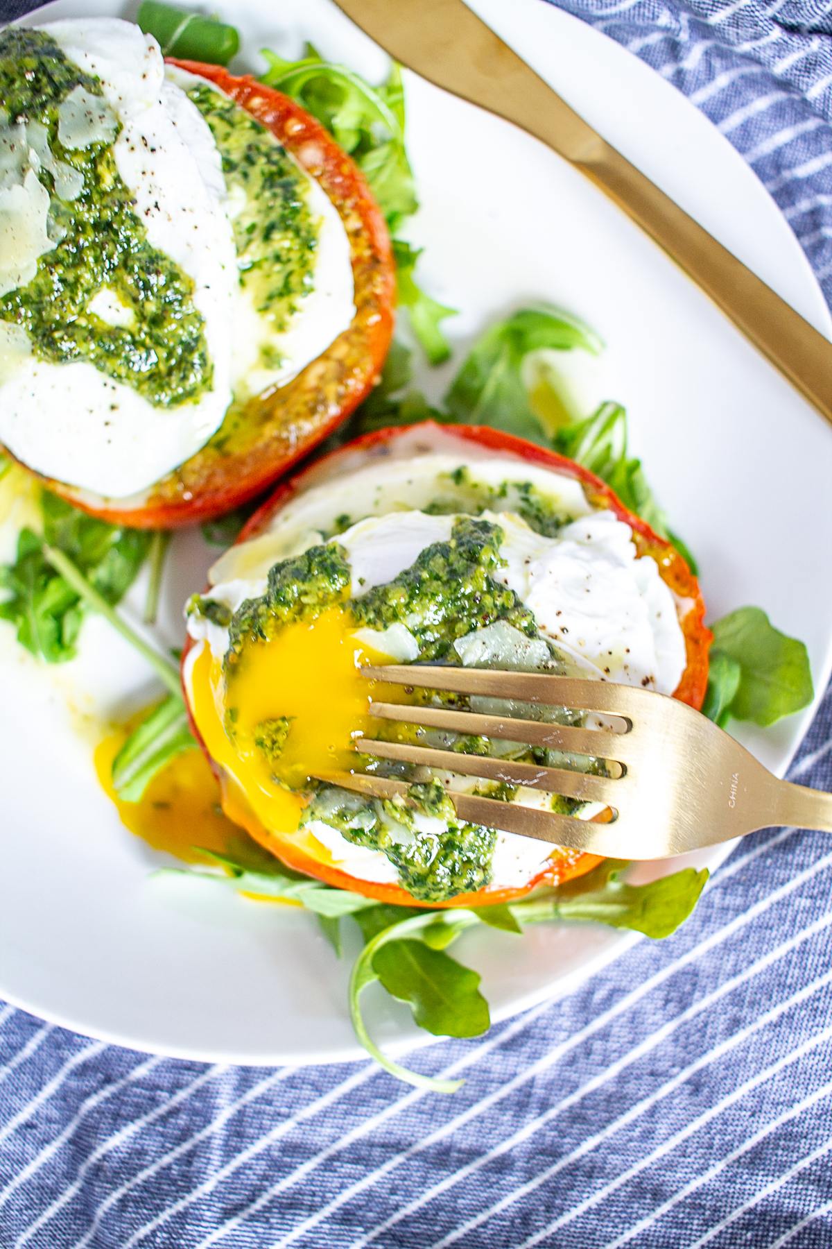 Microwave Egg Caprese Breakfast Cups