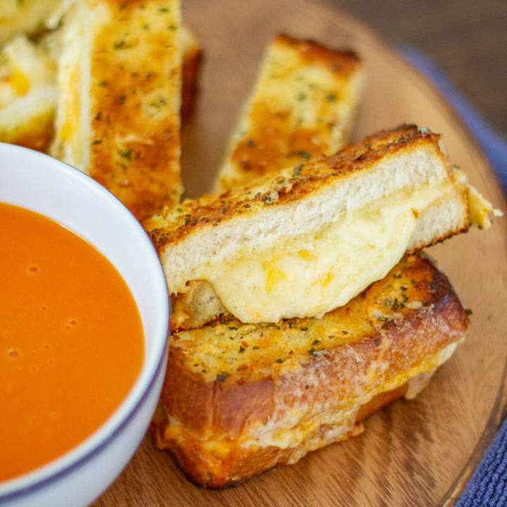 Giant Grilled Cheese Appetizer