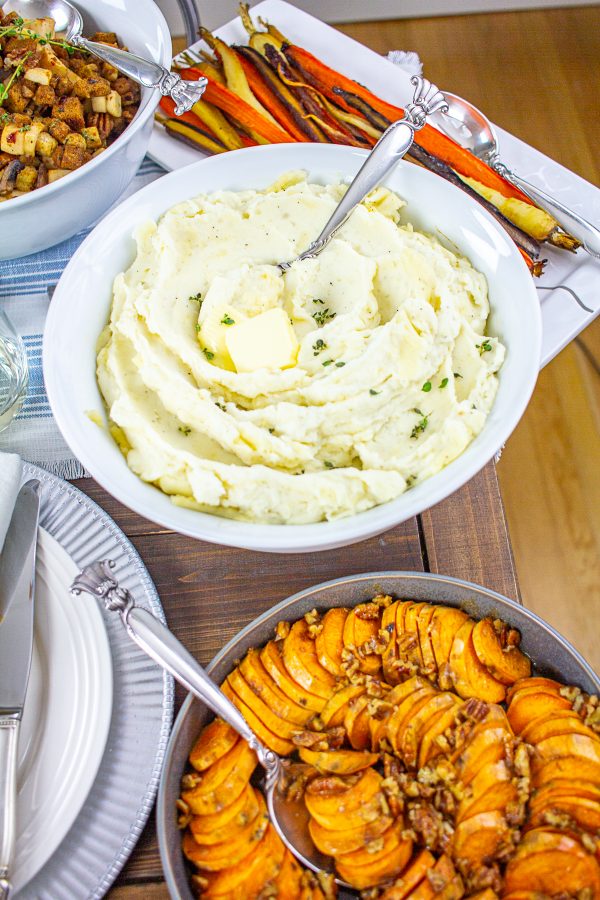 Classic Thanksgiving Mashed Potatoes 2