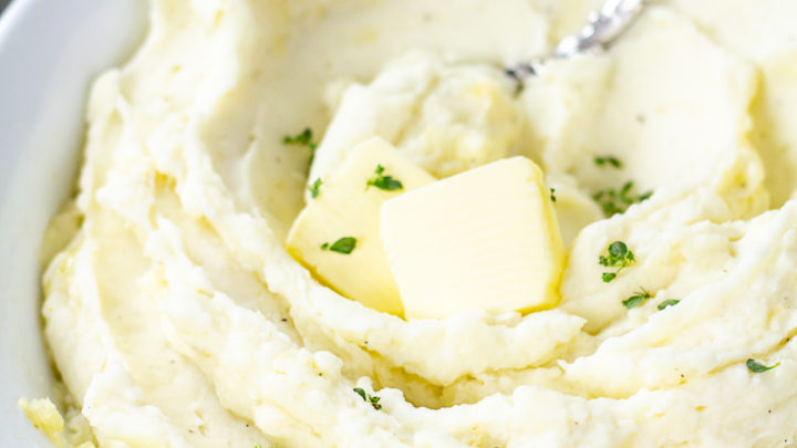 Classic Thanksgiving Mashed Potatoes 4