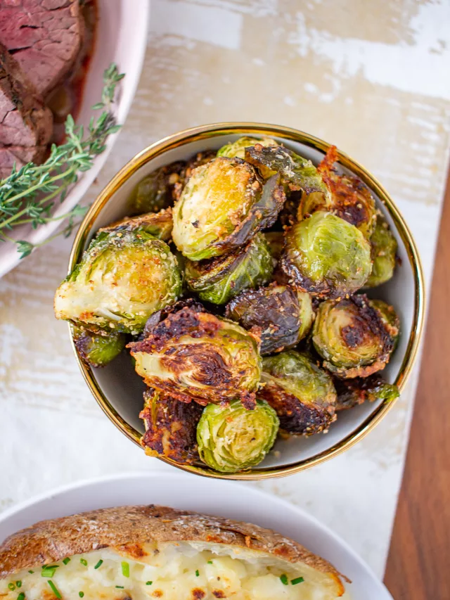 Garlic Parmesan Roasted Brussels Sprouts Story