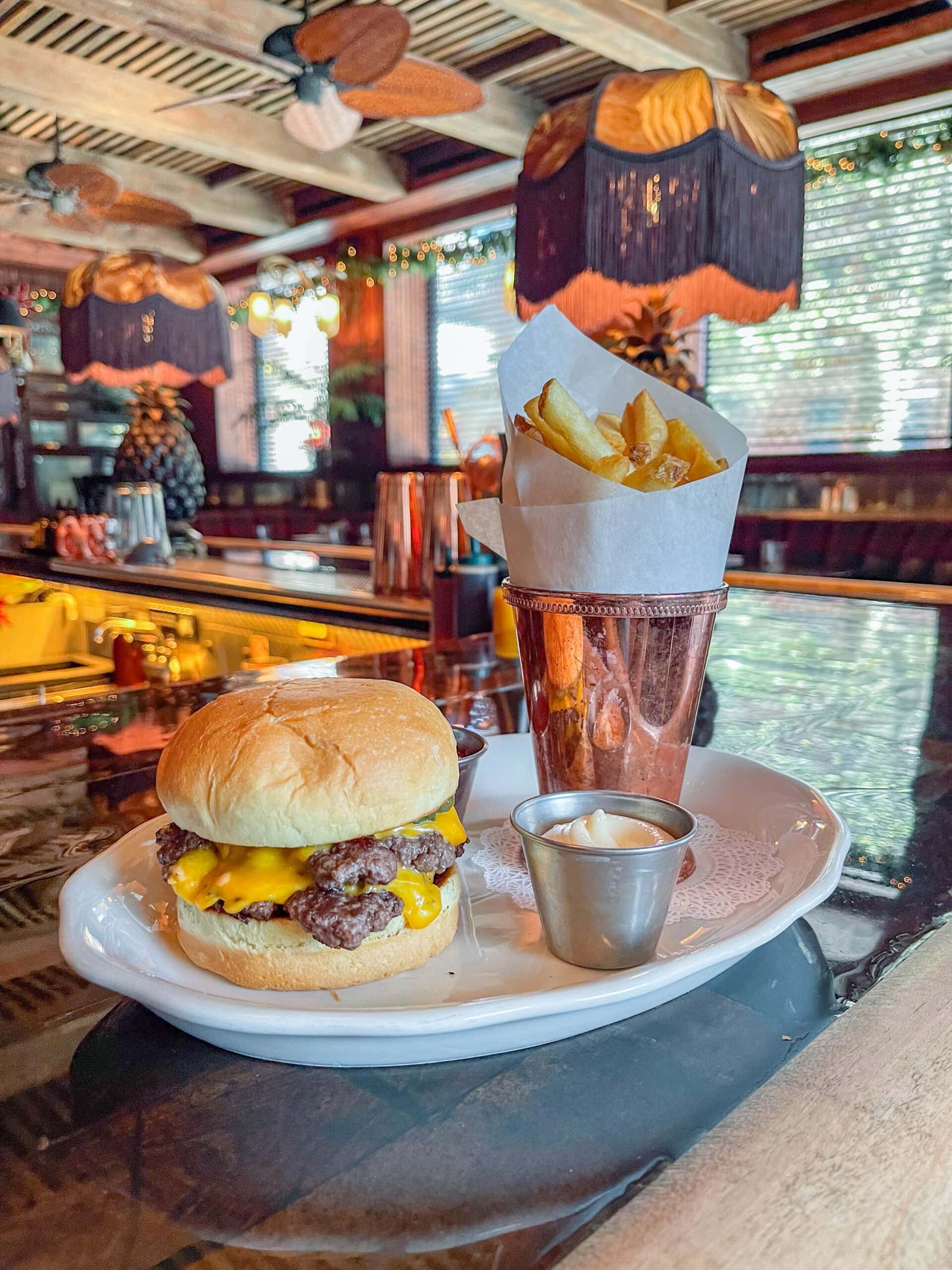 Where to Eat at the Bar in Chicago: Armitage Alehouse