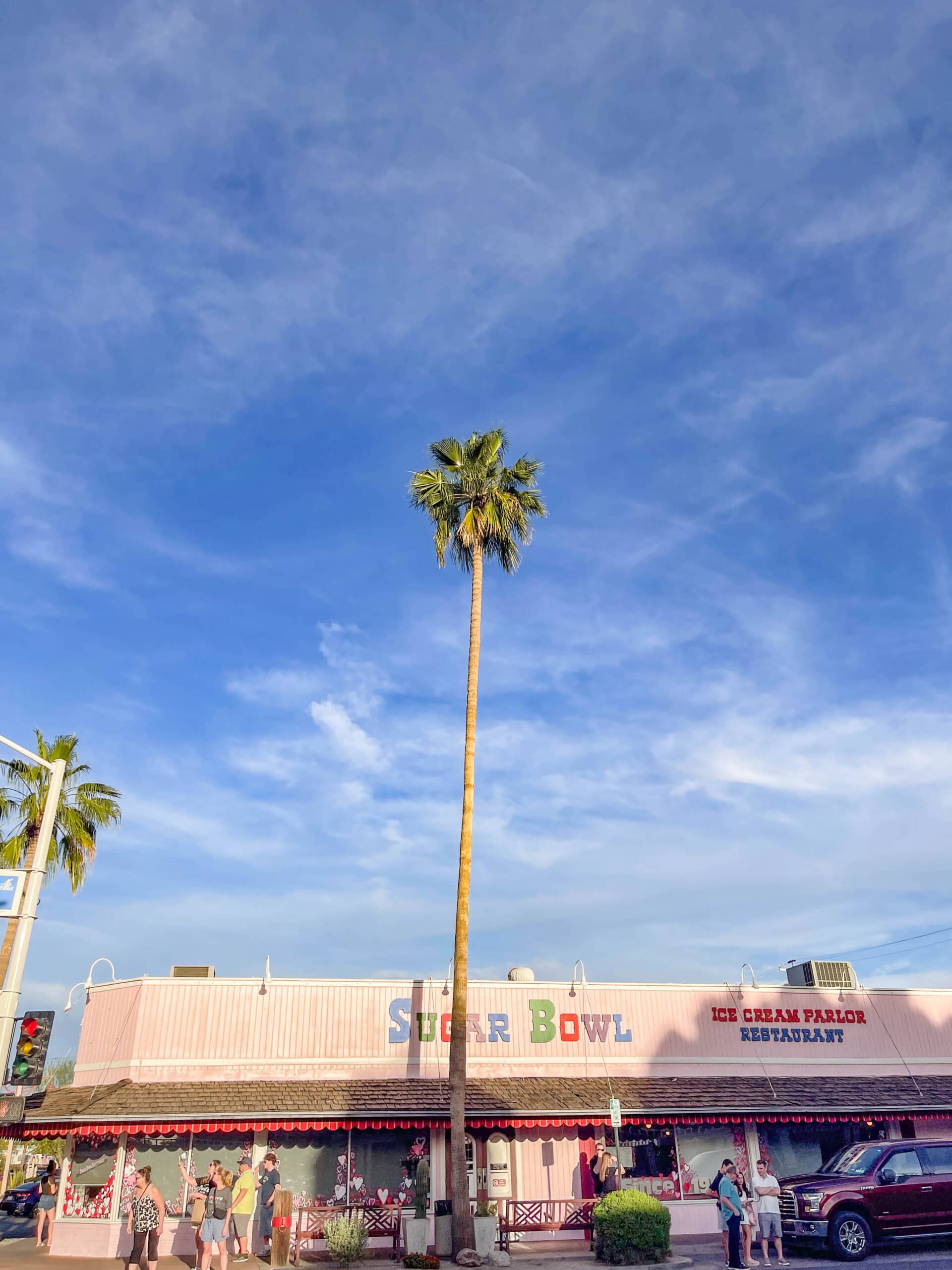 A guide to some of the best things to do in Scottsdale with kids, including seeing butterflies, the aquarium, exploring Old Town, and some exceptional pools.